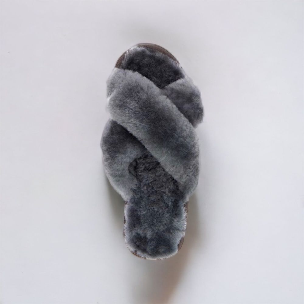 EMU Australia slippers